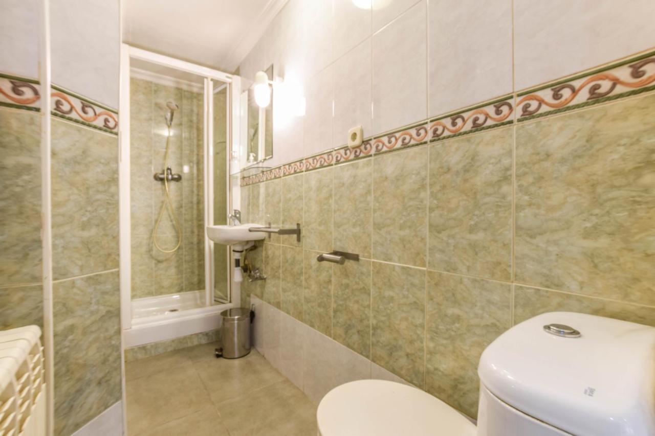 Apartamento Plaza De Lavpies Appartement Madrid Buitenkant foto