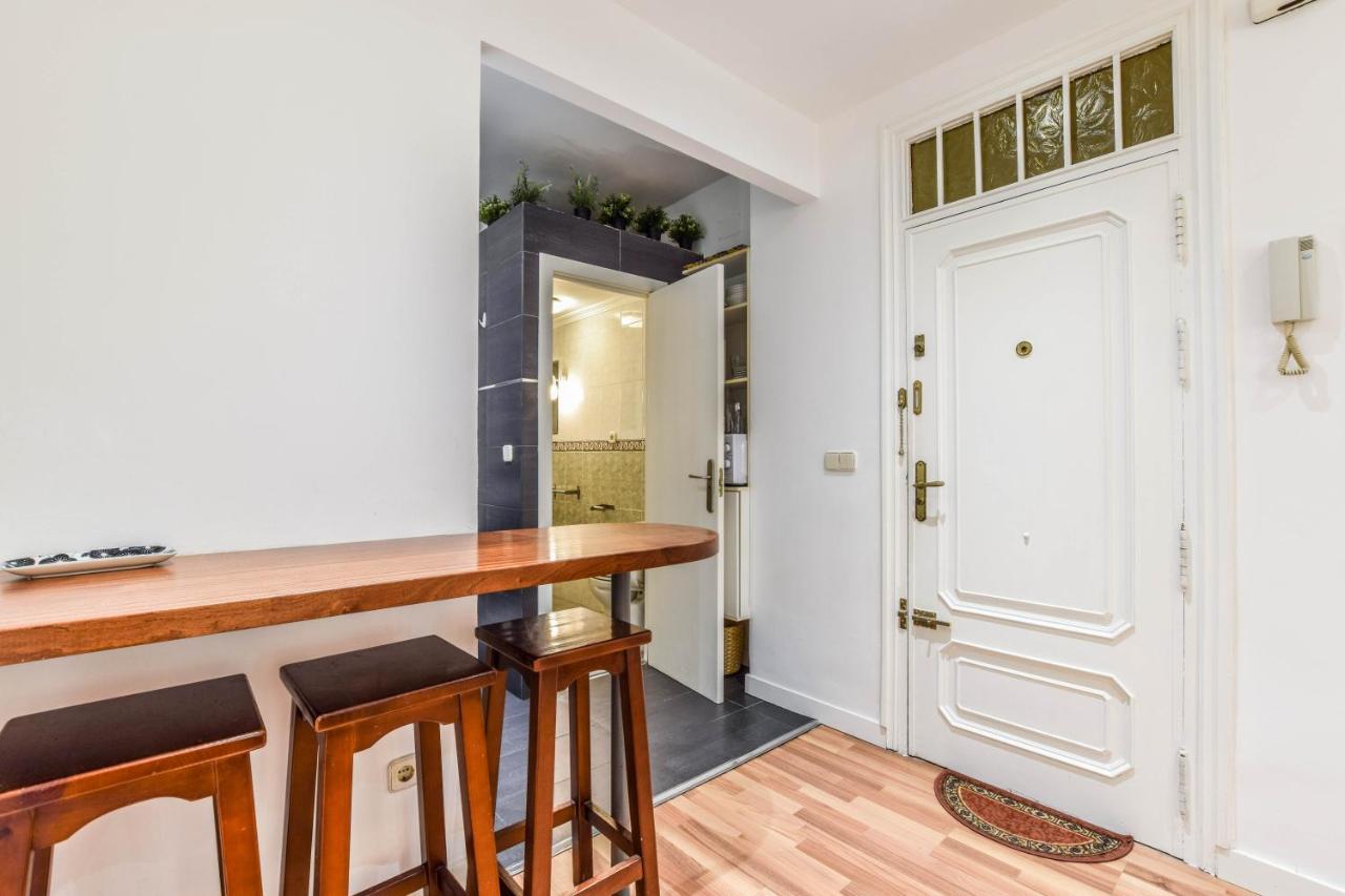 Apartamento Plaza De Lavpies Appartement Madrid Buitenkant foto
