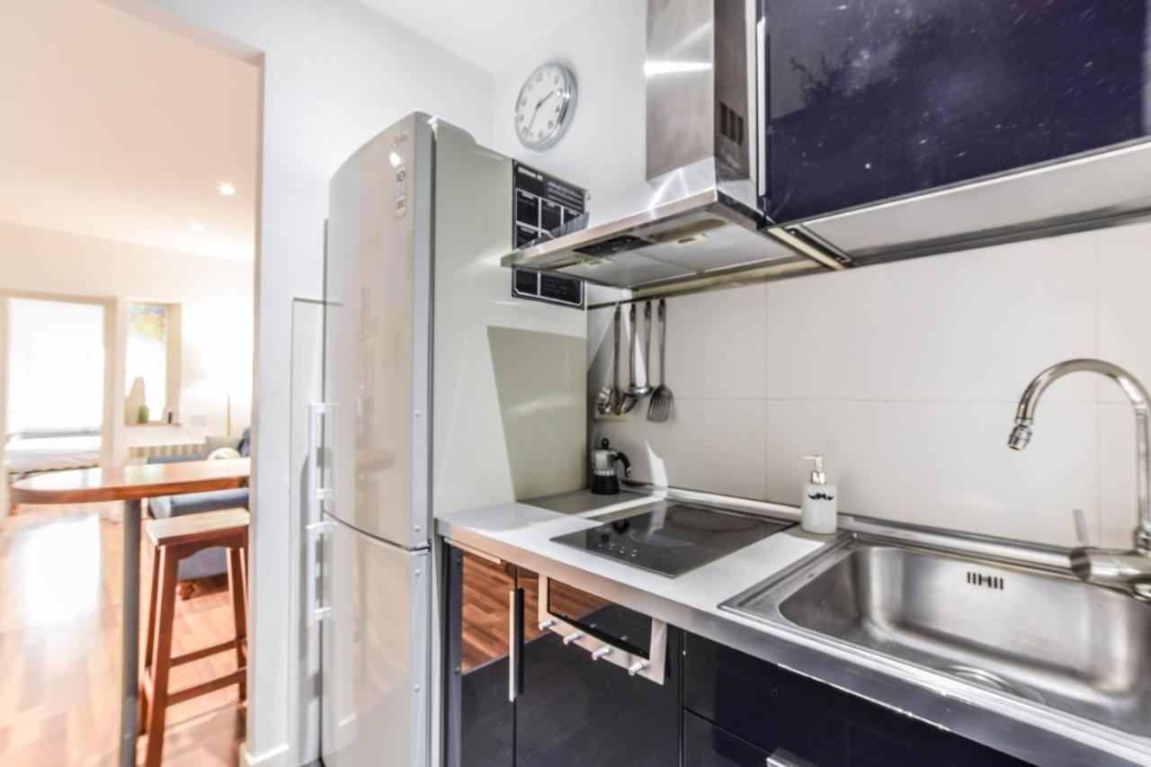Apartamento Plaza De Lavpies Appartement Madrid Buitenkant foto